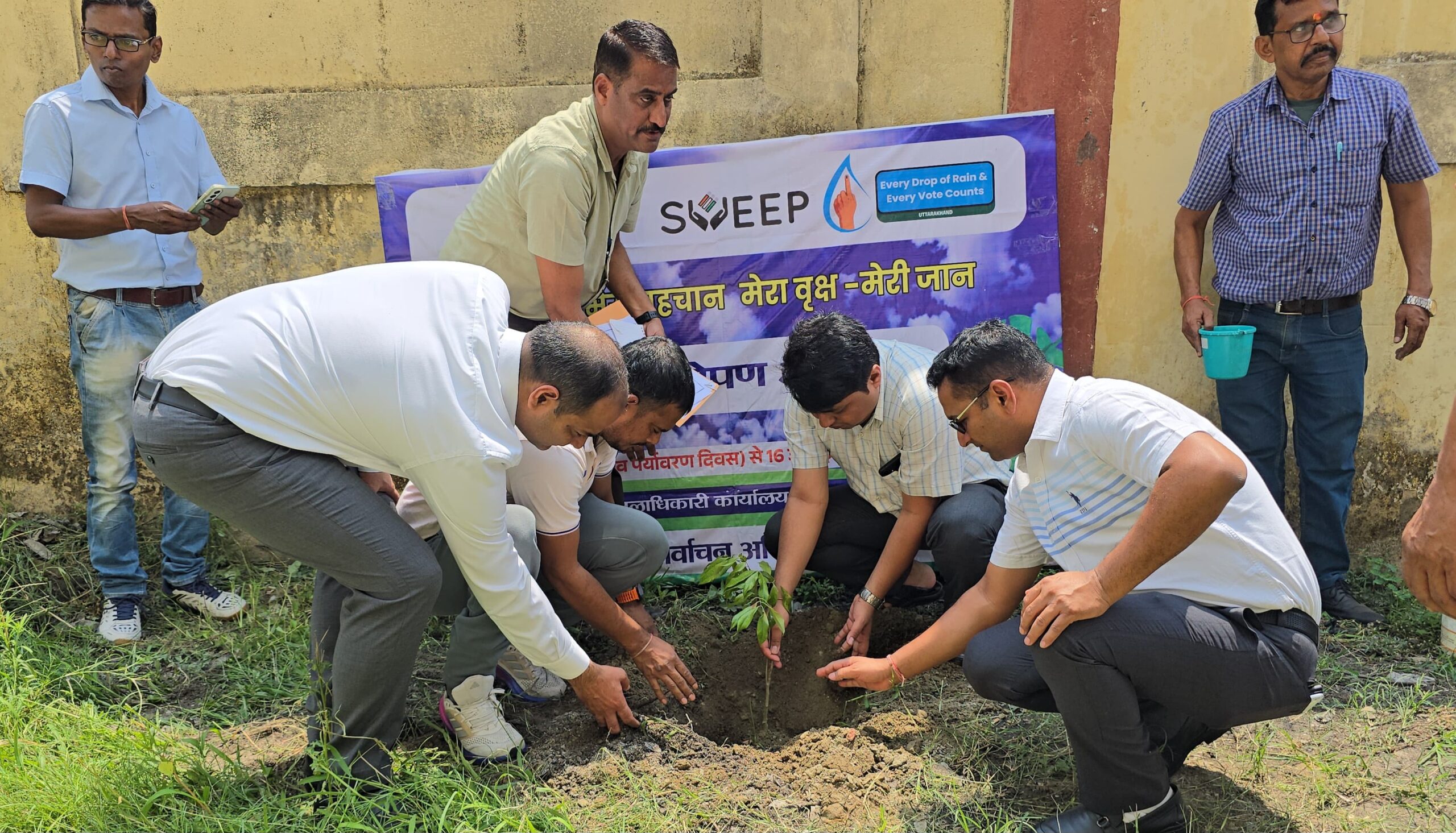🌿 पर्यावरण और स्वास्थ्य की ओर संकल्पबद्ध उत्तराखंड: विश्व पर्यावरण दिवस और योग दिवस के काउंटडाउन कार्यक्रमों में दिखा जनसहभागिता का जज्बा 🌿