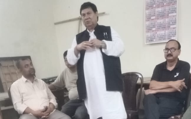 16 जून 2025उत्तराखंड में परिसीमन क्षेत्रफल के आधार पर हो, न कि जनसंख्या के – धीरेंद्र प्रताप राज्य आंदोलनकारियों की बैठक में उपेक्षा पर फूटा आक्रोश, कुमाऊं-गढ़वाल में बड़े सम्मेलन की तैयारी
