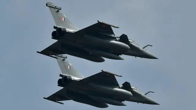 संपादकीय लेख  “परमाणु ज्वालामुखी के मुहाने पर विश्व: इजरायल-ईरान संघर्ष की पृष्ठभूमि और तानाशाही सत्ता का सच”  ✍️ अवतार सिंह बिष्ट, रुद्रपुर | उत्तराखंड राज्य आंदोलनकारीप्रकाशन: हिंदुस्तान ग्लोबल टाइम्स | शैल ग्लोबल टाइम्स