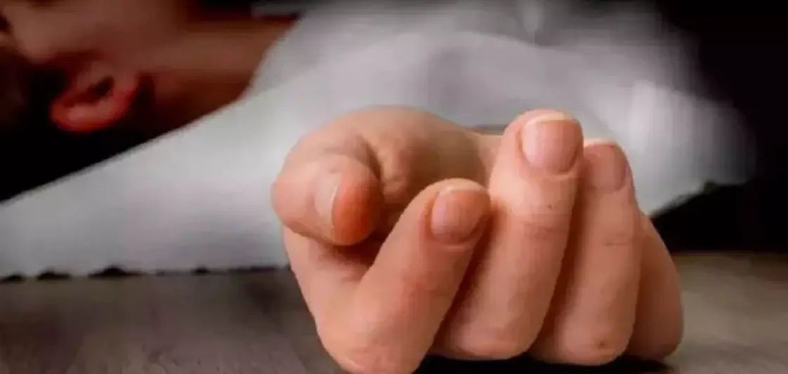 भीमताल तीन दिन पहले भीमताल झील में मिले महिला के शव की शिनाख्त हो गई है। महिला उत्तरप्रदेश के जालोनी जिला उरई में रहने वाली पुष्पा देवी थी। पति ने हल्द्वानी पहुंचकर उसकी पहचान पत्नी के रूप में की।