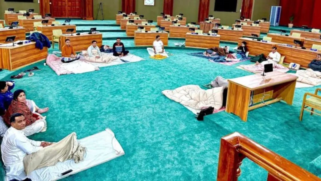 संपादकीय लेखउत्तराखंड की परिकल्पना बनाम कांग्रेस का सियासी नाटक”